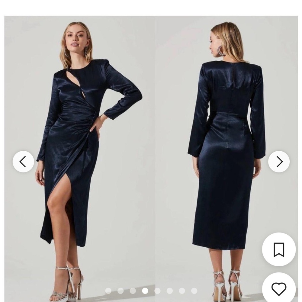 ASTR the label Elegant dark Blue Long Sleeve Dress with cut outs. NWT. Size S.